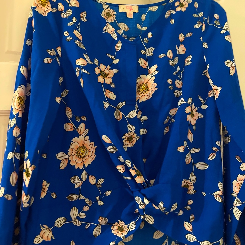 Cute blue floral GB girls button up blouse!!